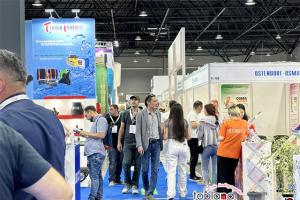 中國(guó)展團(tuán)閃耀哈薩克斯坦建材展：49家制造商共筑中哈新篇章